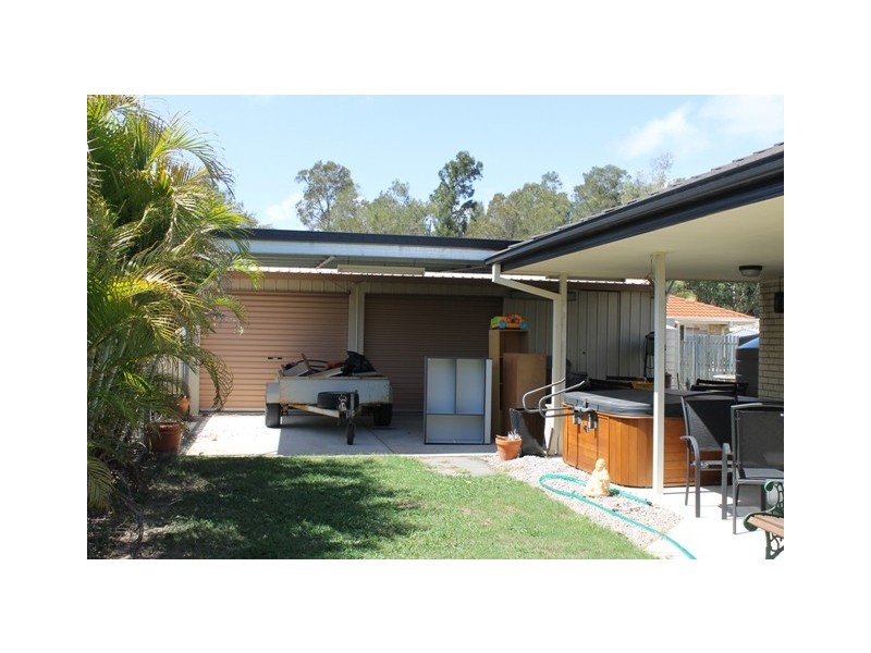 34 Gretel Dr, Beachmere QLD 4510
