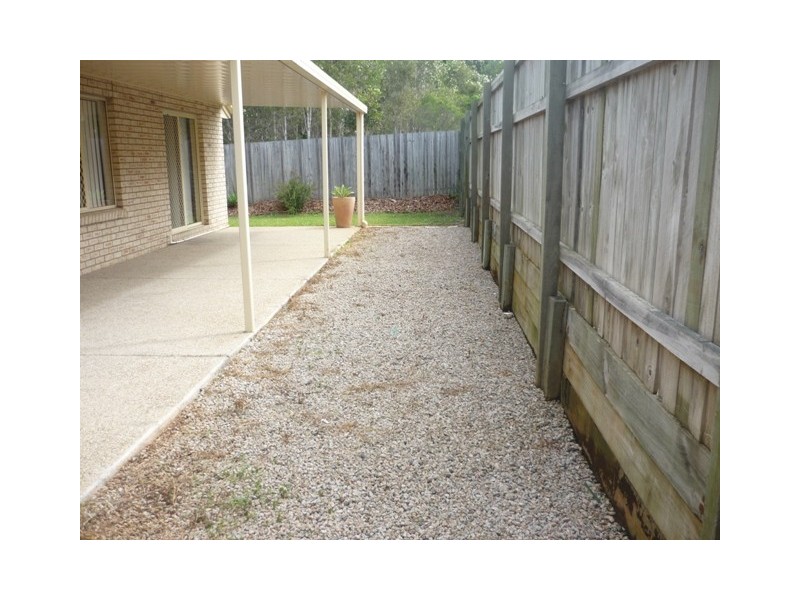 28 Riverbend Cres, Morayfield QLD 4506