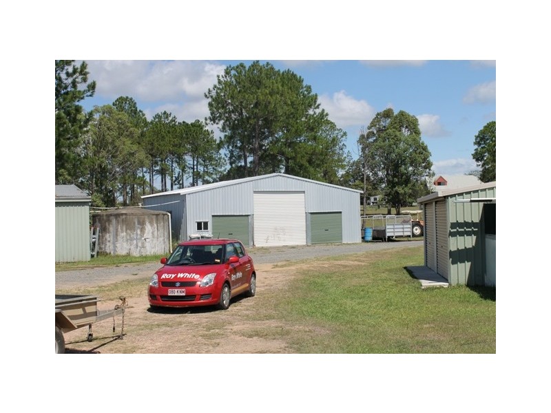 39 Fantail Ct, Moorina QLD 4506