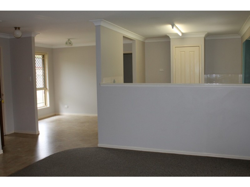 48 Silkyoak Drive, Morayfield QLD 4506