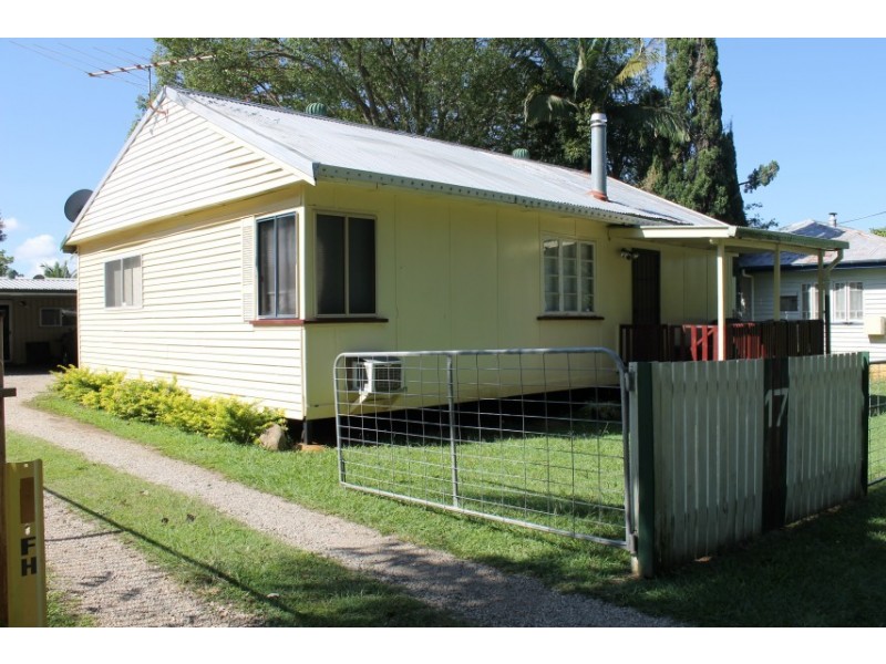 17 The Esplanade, Caboolture QLD 4510