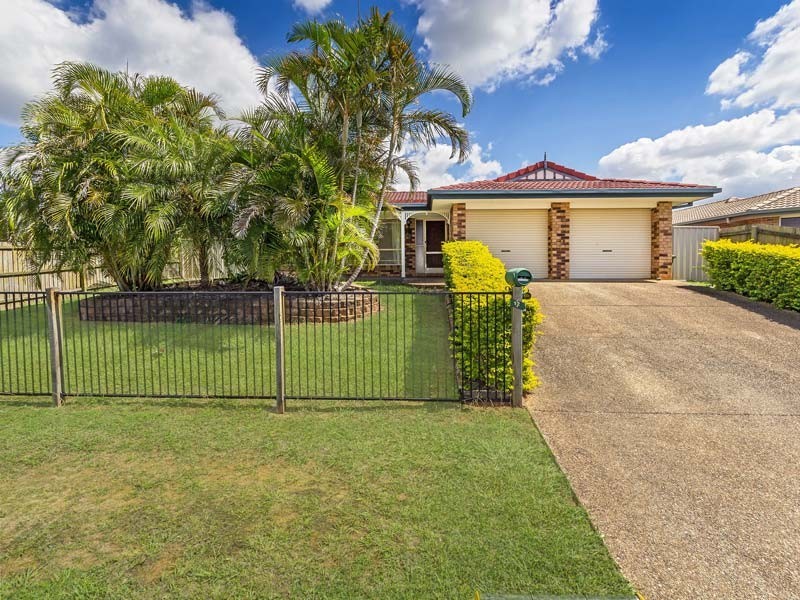 12 Hilldale Crescent, Morayfield QLD 4506