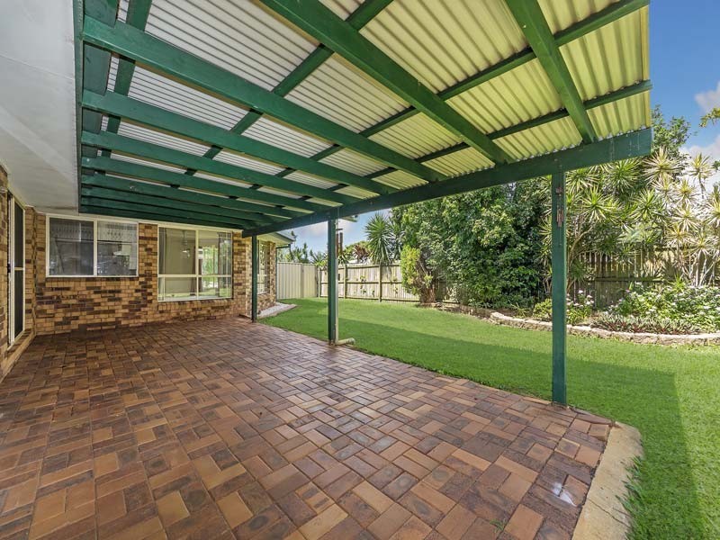 12 Hilldale Crescent, Morayfield QLD 4506