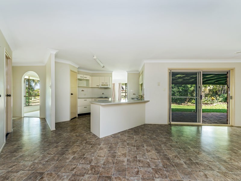 12 Hilldale Crescent, Morayfield QLD 4506