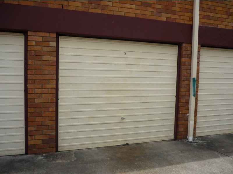 5/45 Lower King Street, Caboolture QLD 4510