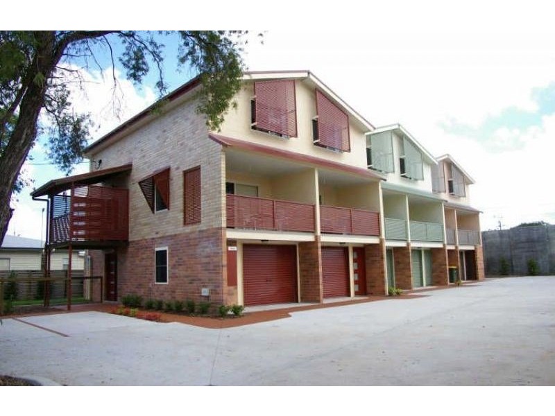 3/6 Railway Pde, Caboolture QLD 4510