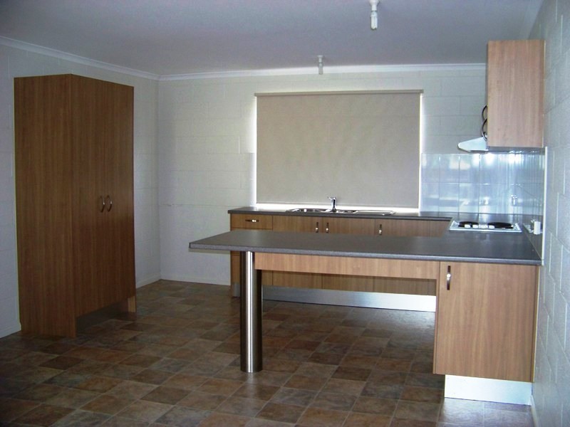 3/6 Railway Pde, Caboolture QLD 4510