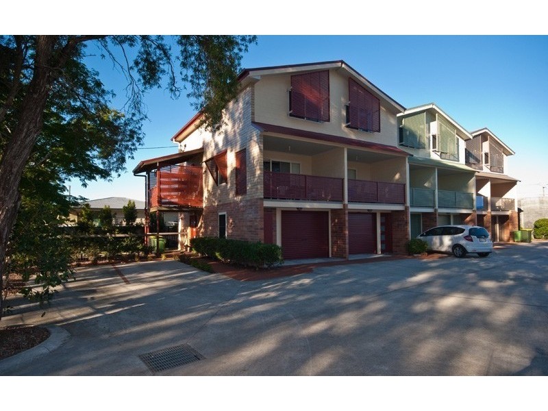 3/6 Railway Pde, Caboolture QLD 4510