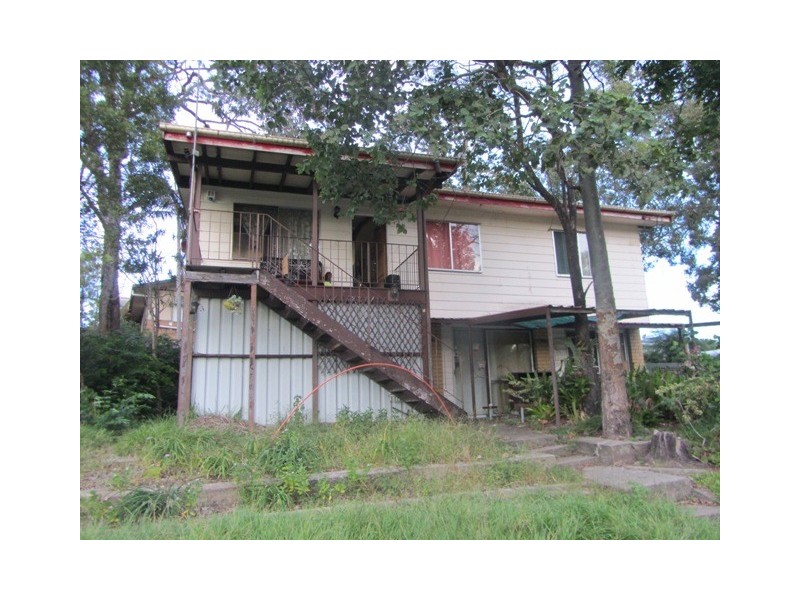5 Kirkcaldy St, Morayfield QLD 4506