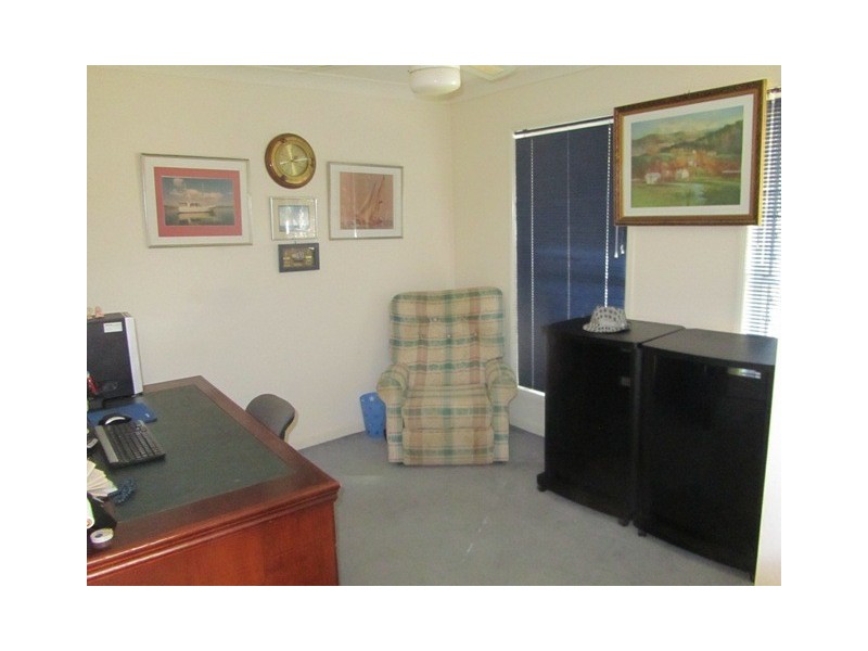 Sandstone Point QLD 4511