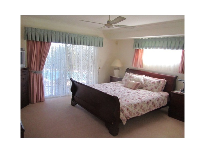 Sandstone Point QLD 4511