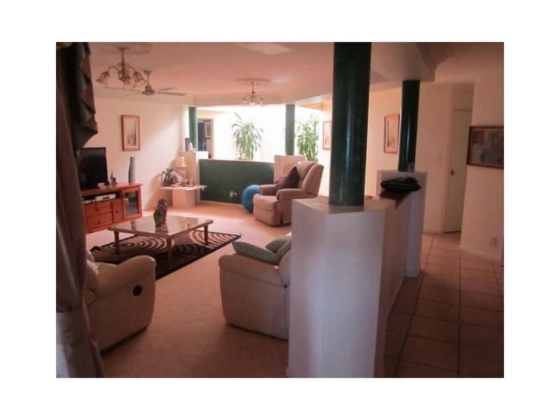 Sandstone Point QLD 4511