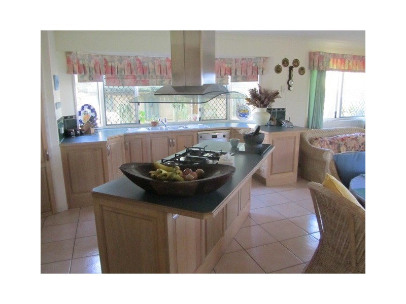 Sandstone Point QLD 4511