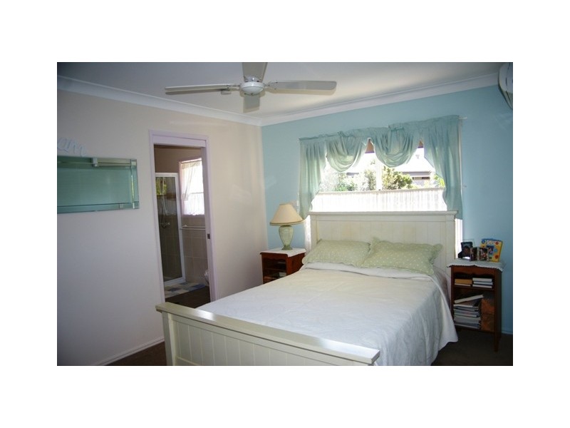 13-15 Ada Cres, Upper Caboolture QLD 4510