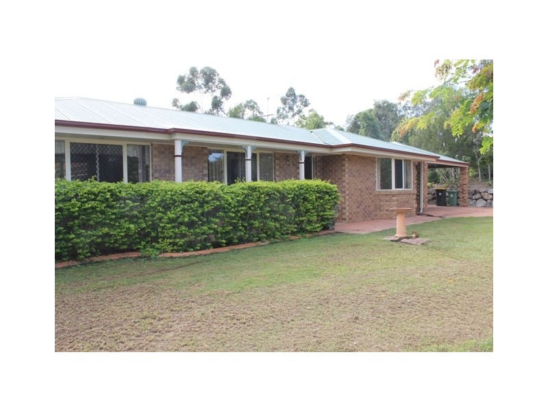 242 Nairn Rd, Morayfield QLD 4506