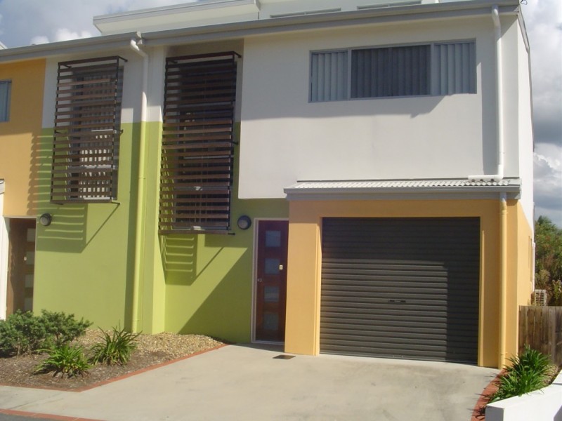 8/105 King Street, Caboolture QLD 4510