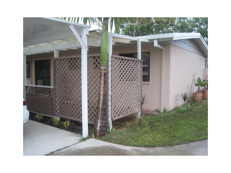 1/16 Joanne Street, Caboolture QLD 4510
