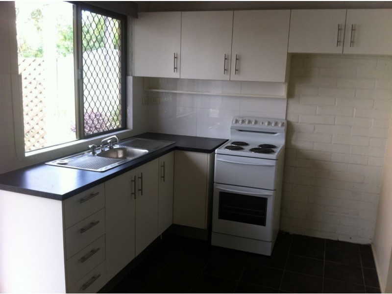 1/16 Joanne Street, Caboolture QLD 4510