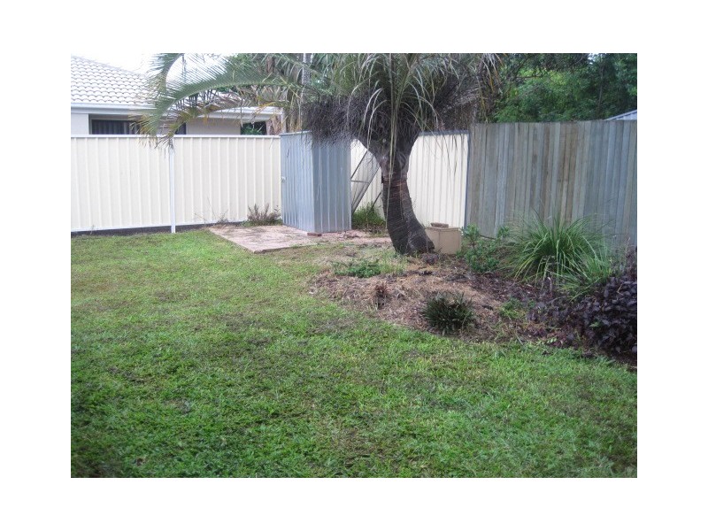1/16 Joanne Street, Caboolture QLD 4510