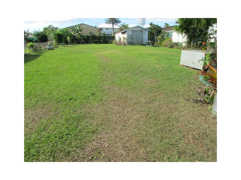 9 Russell St, Caboolture QLD 4510