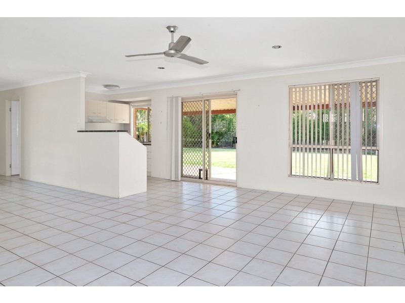 62 Crestwood Avenue, Morayfield QLD 4506