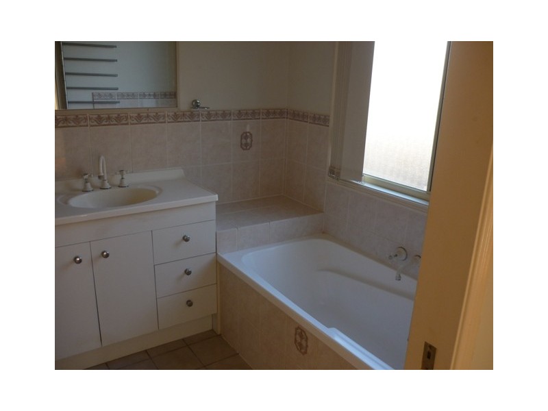 12 Boronia Outlook, Narangba QLD 4504