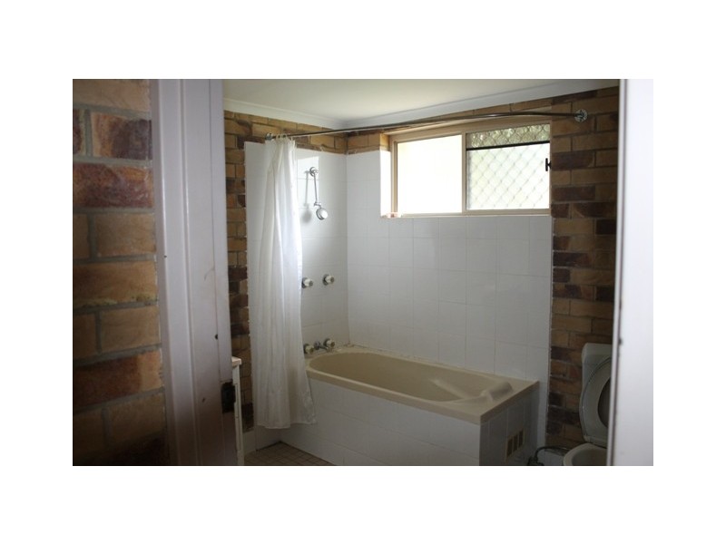 2/28-30 McKean St, Caboolture QLD 4510