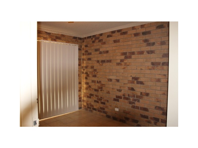 2/28-30 McKean St, Caboolture QLD 4510