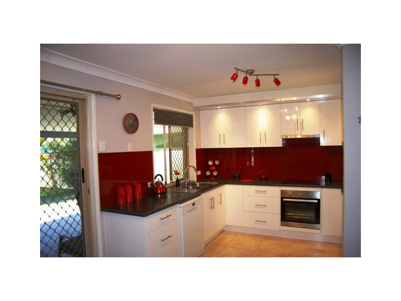 1 Sunnymeade Drive, Caboolture QLD 4510