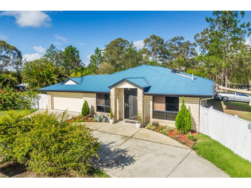 61 Coventry Place, Caboolture QLD 4510