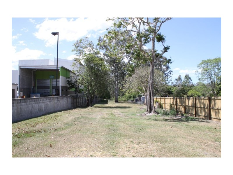 5 George Street, Woodford QLD 4514