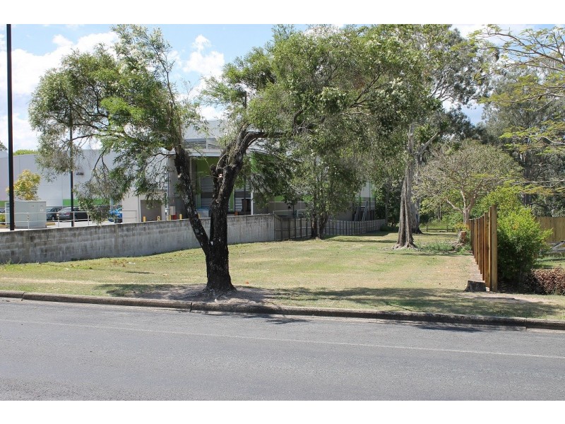 5 George Street, Woodford QLD 4514