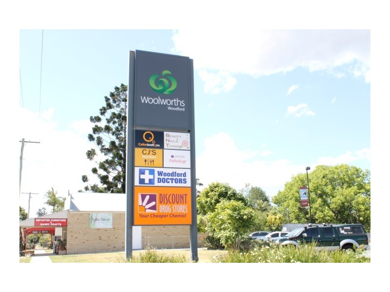 5 George Street, Woodford QLD 4514