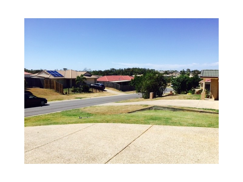 22 Riverbend Cres, Morayfield QLD 4506