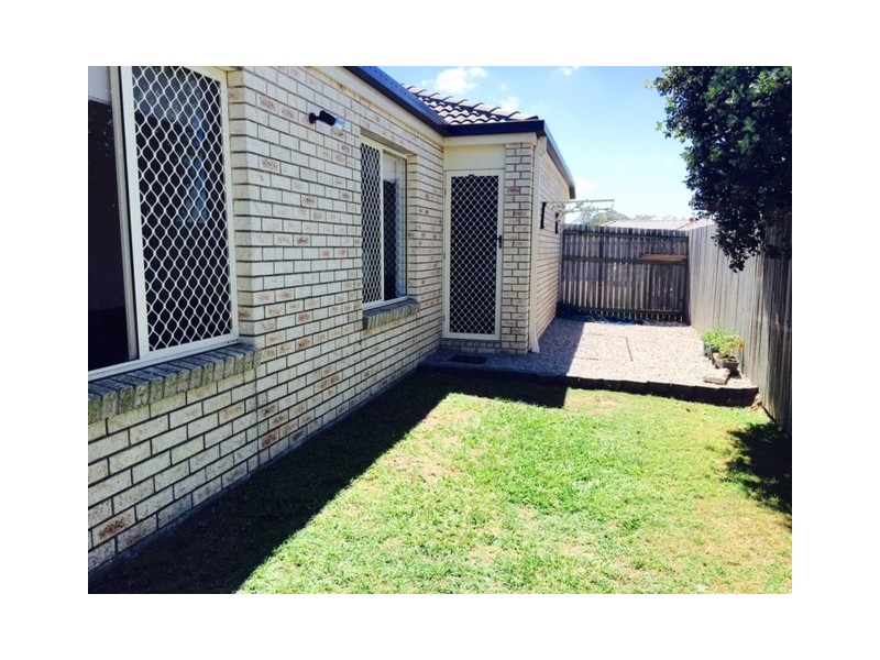 22 Riverbend Cres, Morayfield QLD 4506