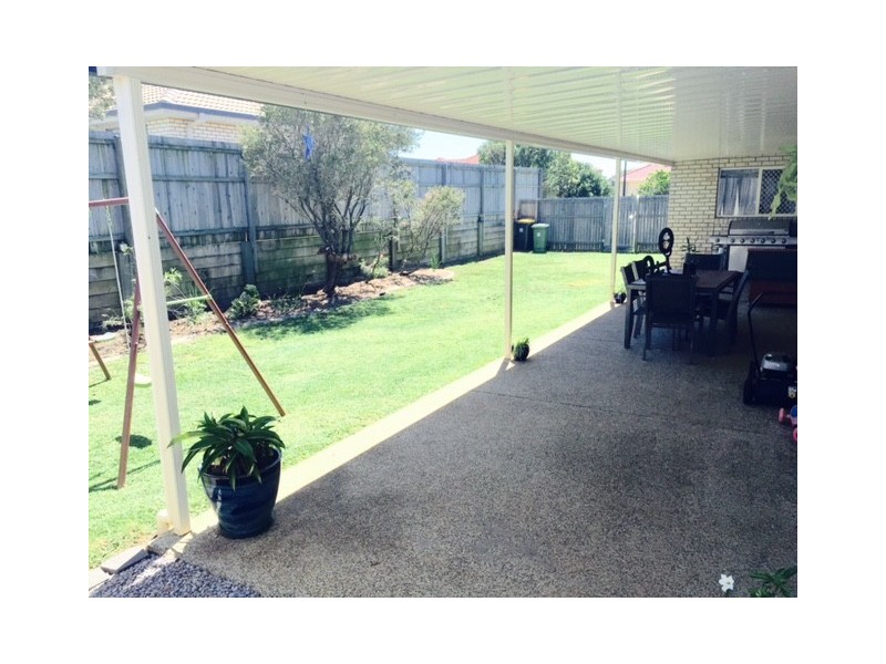 22 Riverbend Cres, Morayfield QLD 4506