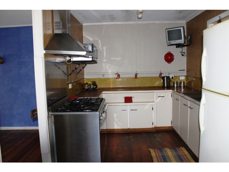 20 Manley St, Caboolture QLD 4510