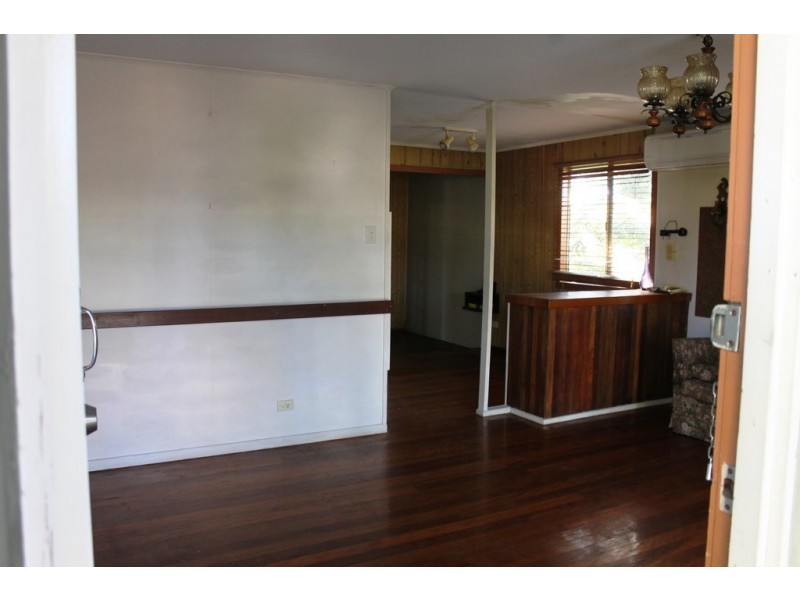 20 Manley St, Caboolture QLD 4510