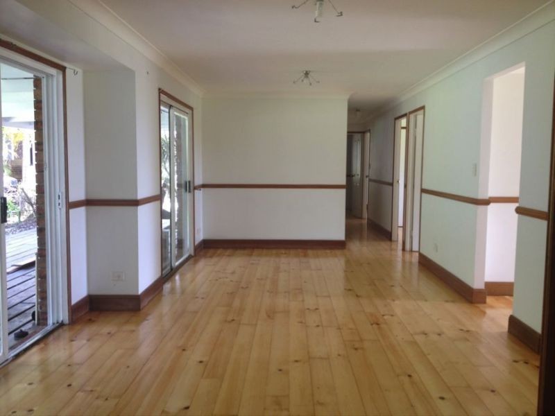 12 Hinkler Street, Morayfield QLD 4506