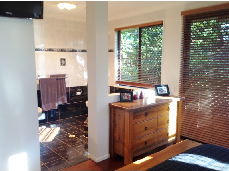 9 Moselle Court, Morayfield QLD 4506