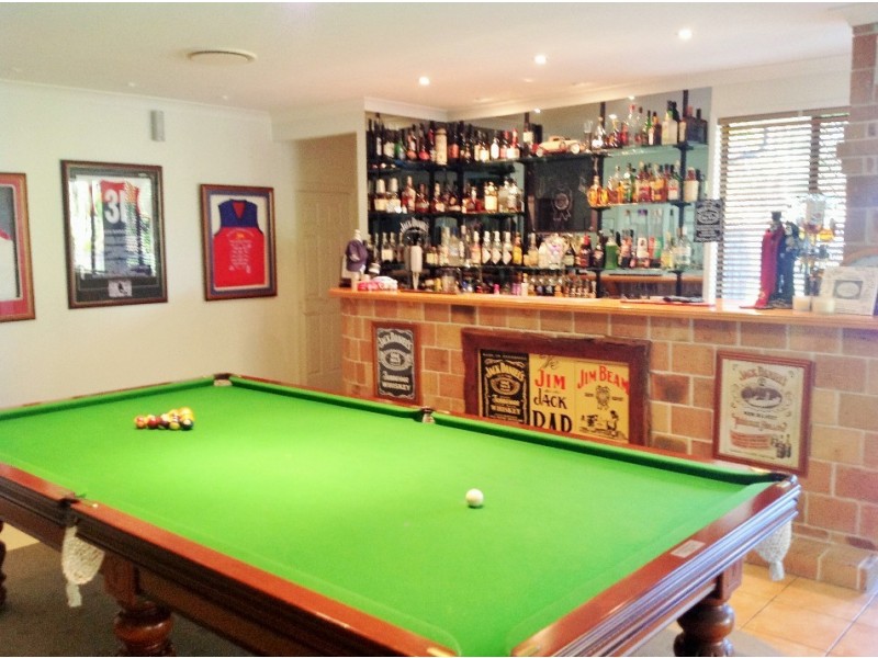 9 Moselle Court, Morayfield QLD 4506