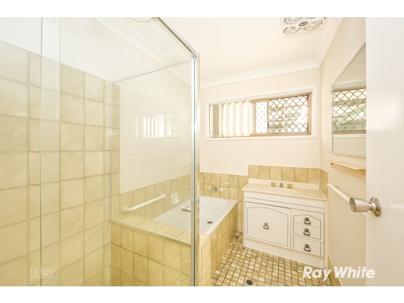 33 Grant Road, Morayfield QLD 4506