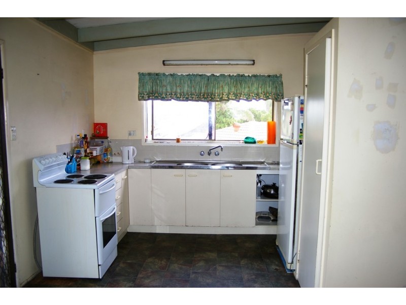19 Ruth Street, Caboolture QLD 4510