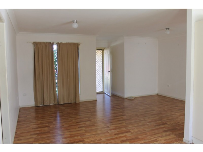 6 Toni Ct, Morayfield QLD 4506