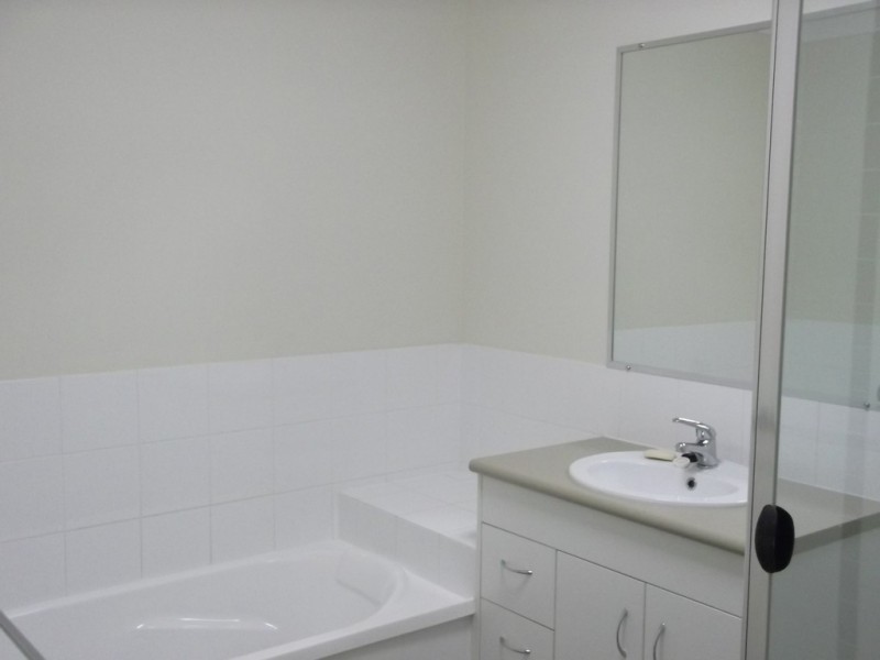 1/6 Harald Court, Caboolture QLD 4510