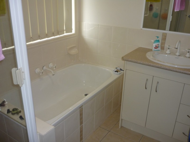 30 Gallipoli Court, Caboolture South QLD 4510