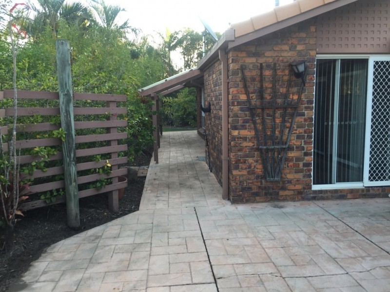 7-9 Craigola Court, Ningi QLD 4511