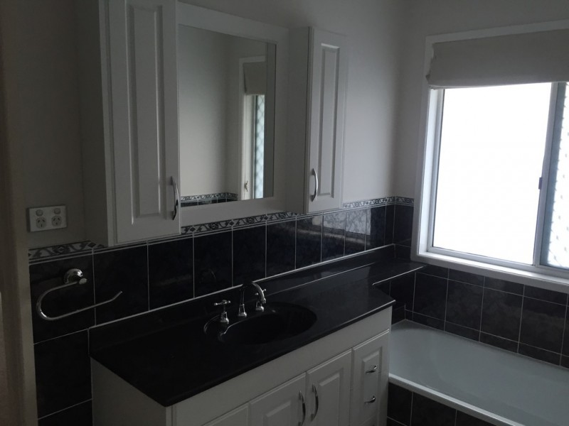 7-9 Craigola Court, Ningi QLD 4511