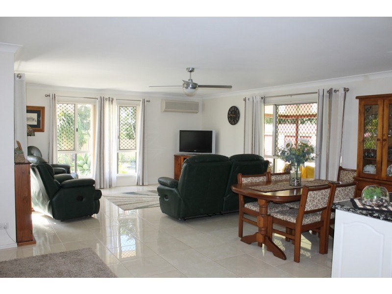 9 Milford Ct, Burpengary QLD 4505