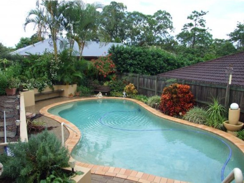 5 Cassandra Close, Caboolture QLD 4510